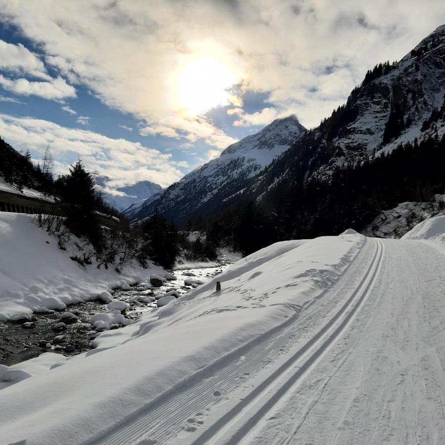 Apartamento Haus Waldfriede Sankt Leonhard im Pitztal Exterior foto