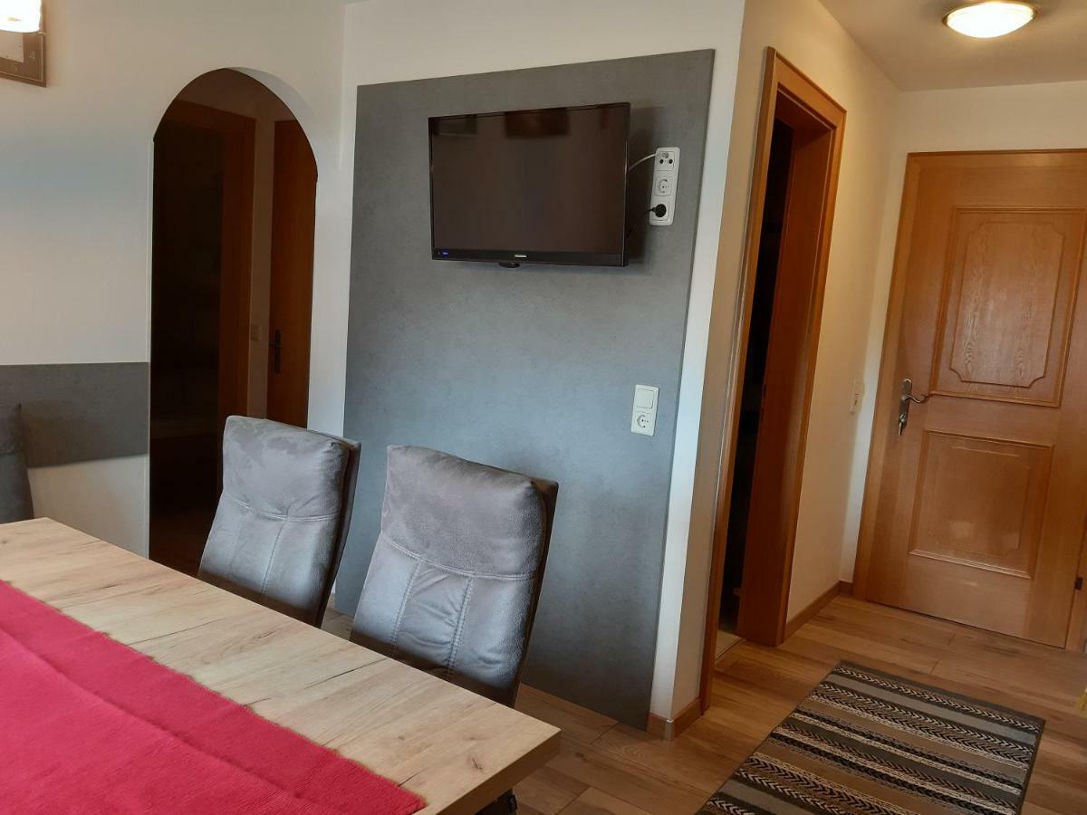Apartamento Haus Waldfriede Sankt Leonhard im Pitztal Exterior foto